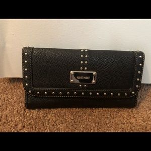 Nine West wallet